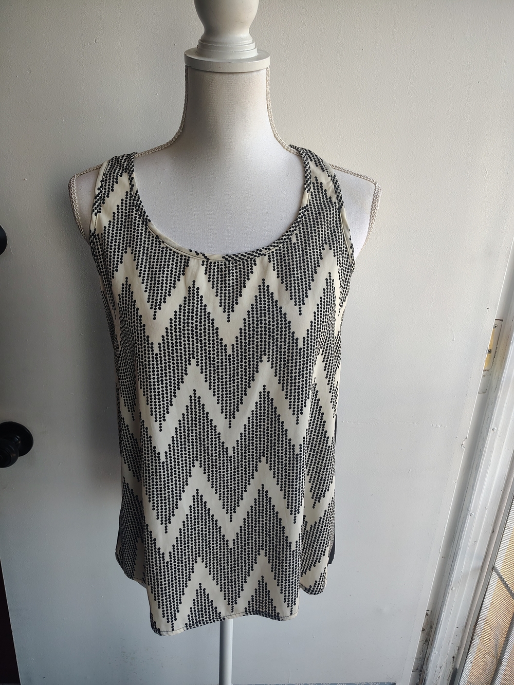 Sleeveless Chevron Print Tank Top Women's Black & Cream Size Small